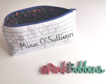 Estuche bordado para profesores: regalo personalizado hecho a mano