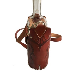Water Bottle Holder/ wine Bottle holder/ holder bag / Leather case / wine bag / leather wine bag / vintage bag/ Hippie bag / Pouch