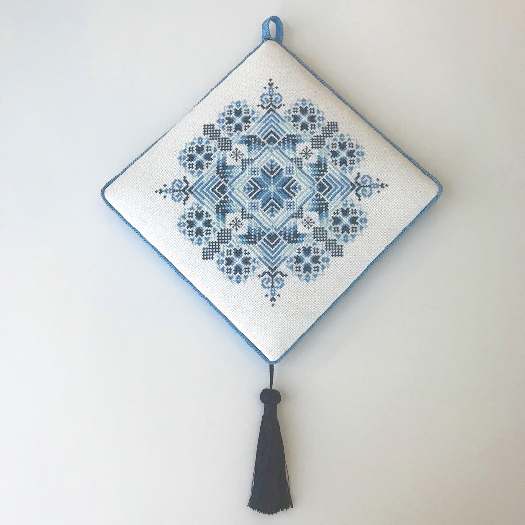 Snowflake Square Cross Stitch Pattern Download - Etsy