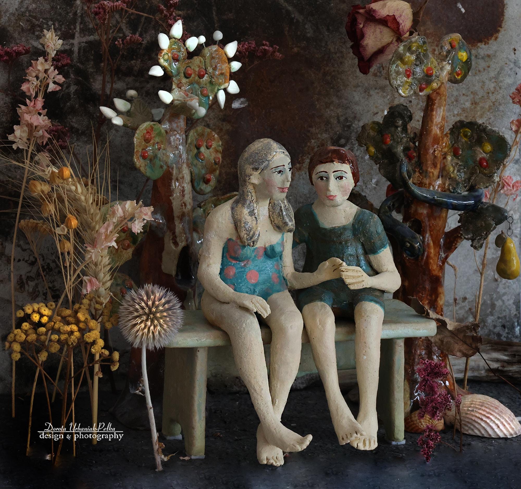 Studio Cela37 Ceramic Sculpture: "Parallel World" Beach Meeting