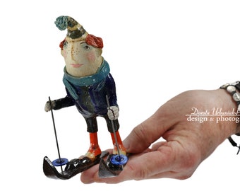 Winter fun - Skier Jo - winter tales - ceramic figurine - small intimate sculpture from the "Parallel world" collection - Cela37