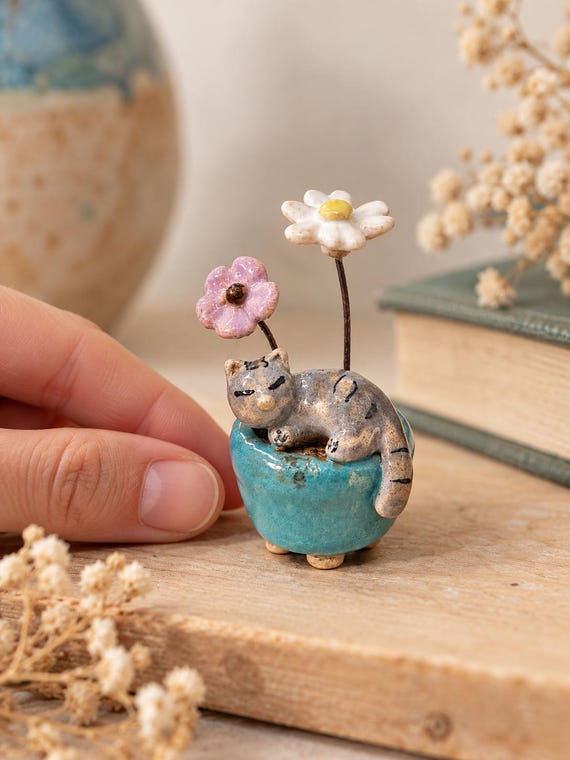 Ceramic Kitten with Flowers – Handmade Miniature – Small Decorative Sculpture – Gift Idea for Cat Lovers