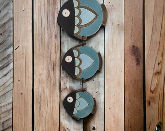 Trio ceramic fish to hang outside the door, wall ornament. Three tied fish home decoration