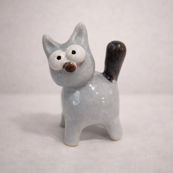 Ceramic cat