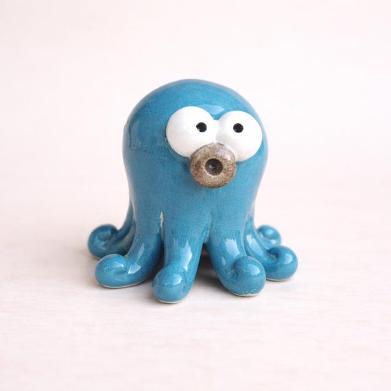 Handmade Ceramic Octopus – Small Decorative Marine Sculpture, Handcrafted Gift Idea