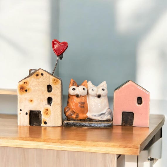Set of cat houses