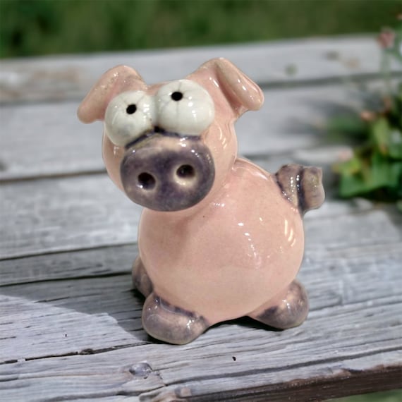 Figurine Pig XS in ceramic.