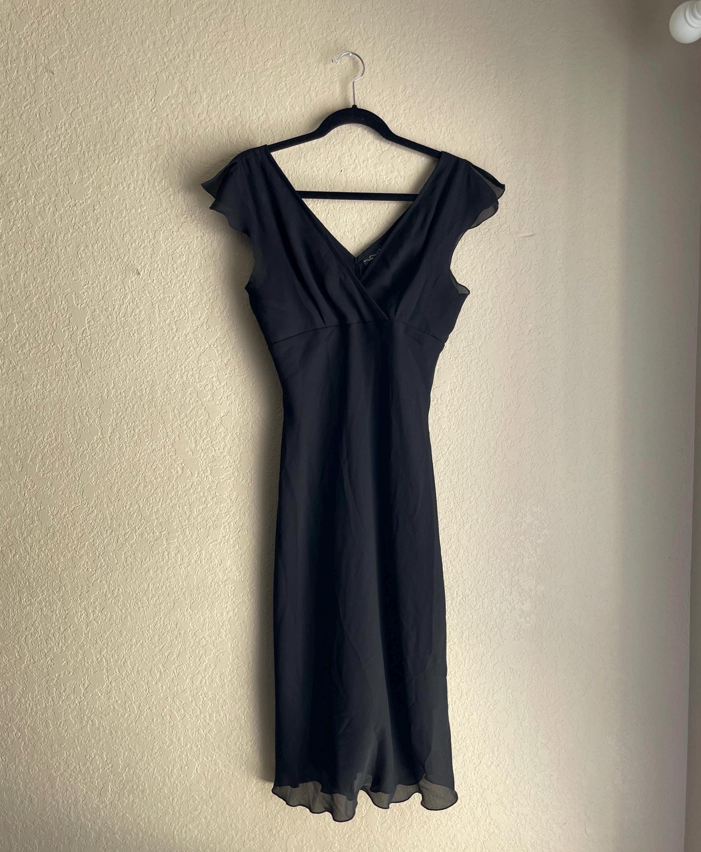 black dress 90s style SO 90s LITTLE BLACK DRESS