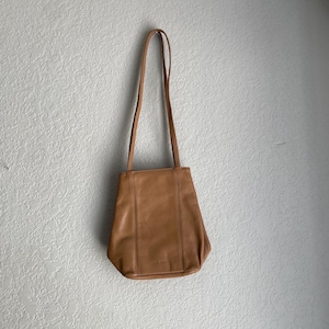 2000s Leather Shoulder Bag - Etsy - Page 2