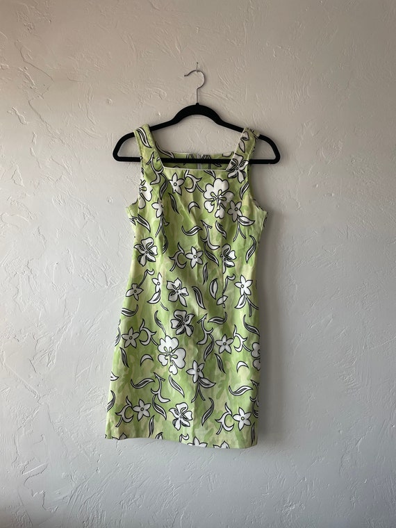 Vintage 1990s green floral hawaiian print sleevele