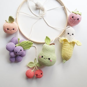 Crochet Baby mobile fruits,Baby Mobile, Baby Crib Mobile, nursery decor crochet fruit, baby shower gift, pastel color , baby room decor