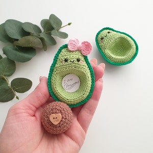 Avocado kawaii - I am pregnant  ,Avocado Crochet decoration,lover felt gifts, couples, avocado handmade, gift idea, Valentine&#39;s Day