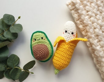 Baby Shower Gift set 2pcs, avocado, banana, baby rattle,crochet fruit toy,crochet vegetables, baby gift, Crochet Play Food, knitted food