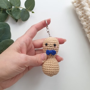 Peanut boy ,Keychain ,Crochet Keychain,Crochet, peanut  Amigurumi,  peanut accessory, gift for her, gift for girls, peanut toy