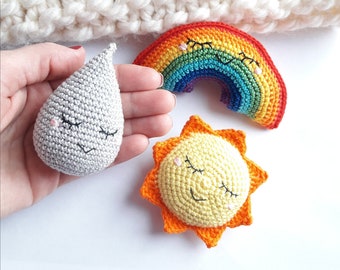 Toy rainbow rattle Closed eyes Crochet rattles,Crochet toys,happy rainbow toy,organic teething toy , baby gym toy,newborn gift, baby toy