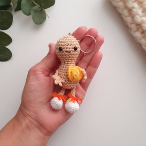 Peanut Keychain personalized, Keychain,Crochet, peanut  Amigurumi,  peanut accessory, gift for her, gift for girls, peanut toy