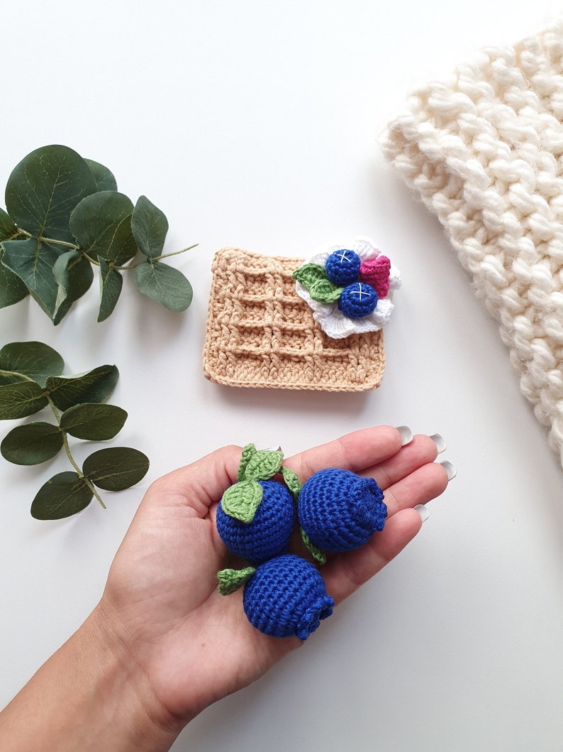 Set Viennese waffle kawaii ,blueberries 3 pc baby shower gift ,crochet dessert ,girl gift, pretend play,toy food, baby play food, baby to image 2