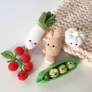 Crochet set vegies kawaii,Rattle toys,  amigurumi soft toy,baby decor, kids gift, play Food Set, baby gym toy,Pretend play,toddler toys