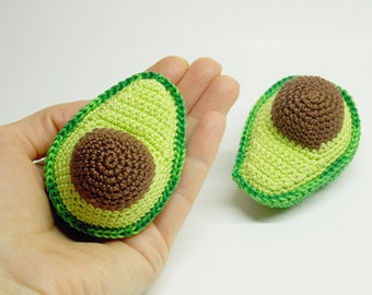 1 piece - crochet half avocado ,Crochet play kitchen, Crochet toy food,Play kitchen ,Pretendplay, knitted food, baby rattle, knitted vegies