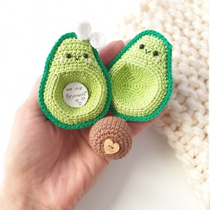 Avocado kawaii - I am pregnant  ,Avocado Crochet decoration,lover felt gifts, couples, avocado handmade, gift idea, Valentine's Day