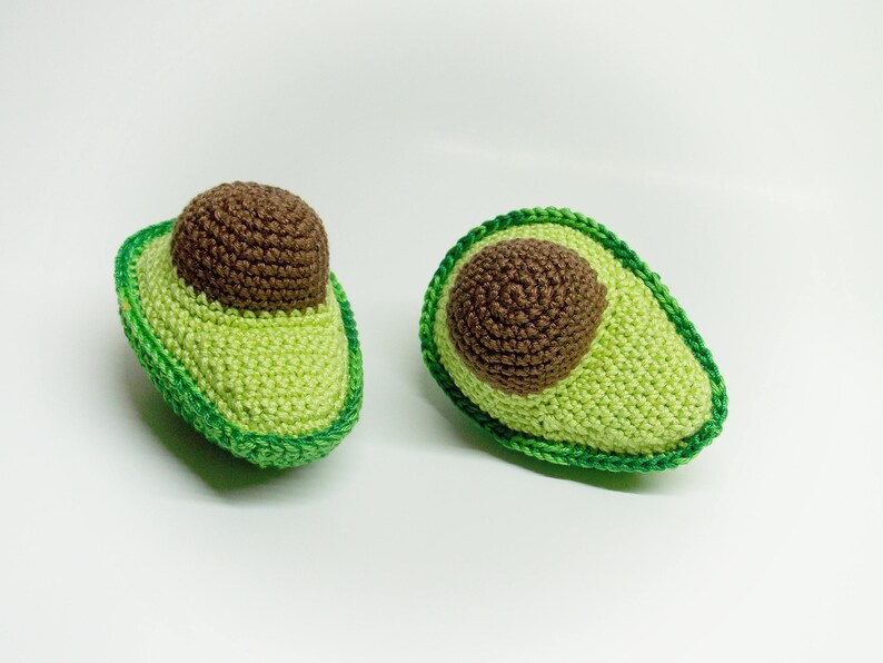 1 piece crochet half avocado ,Crochet play kitchen, Crochet toy food,Play kitchen ,Pretendplay, knitted food, baby rattle, knitted vegies image 3