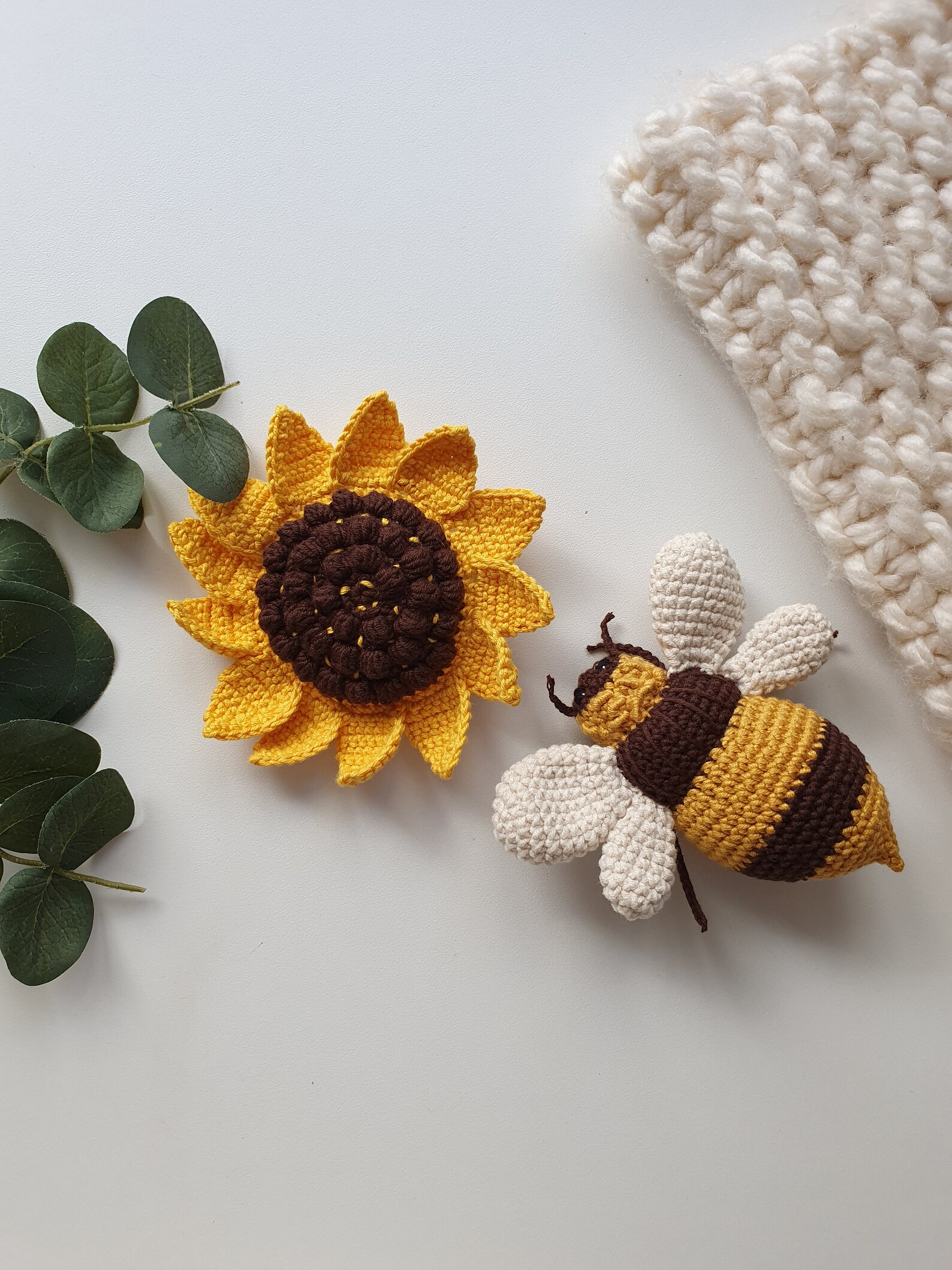 Rattle Bee & Sunflower Rattles Baby showergym Bee Rattle - Etsy