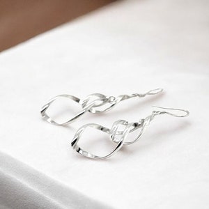 Sterling Silver Modern Twisted Dangle Earrings, Abstract Earrings, Abstract Sterling Silver Jewelry, Modernist Sterling Earrings