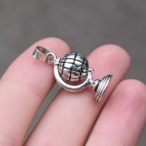 Sterling Silver Spinning Globe Tourist Charm Pendant, Sterling Globe Pendant, Travel Pendant, Travel Gift, Sterling Silver Globe Pendant