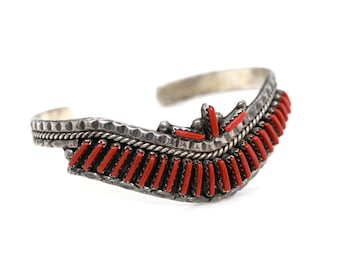 Vintage Helen Harrison sterlingzilveren naaldpunt koraal manchetarmband | Gesigneerd met HH | Native American Zuni Southwest-sieraden
