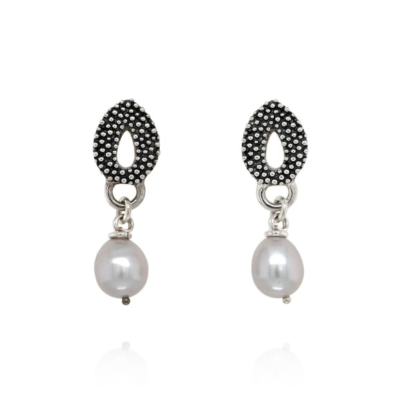 Sterling Silver MICHAEL DAWKINS Pearl Dangle Earrings, Simple Pearl Earrings, Design Pearl Jewelry, Pearl Earrings, Michael Dawkins Jewelry