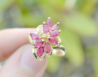 14k Yellow Gold Ruby Cluster Ring, Ruby Jewelry, 14k Ruby Jewelry 14k Gold Ruby Ring, 14k Ruby Flower Ring