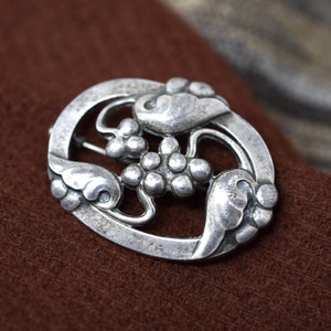 Sterling Silber signiert GEORG JENSEN Dänemark Traube Brosche, Georg Jensen Pin, dänische Sterling Silber Schmuck, dänische Sterling Brosche