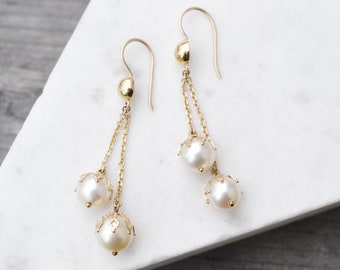 14k Yellow Gold Pearl Dangle Earrings, 14k Gold Pearl Jewelry, June Birthstone Earrings, Staggered Pearl Dangle Earrings, 14k Pearl Earrings