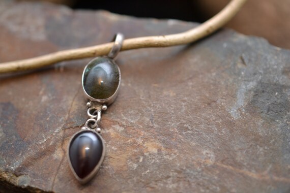 Sterling Silver Drop Pendant with Labradorite and… - image 3