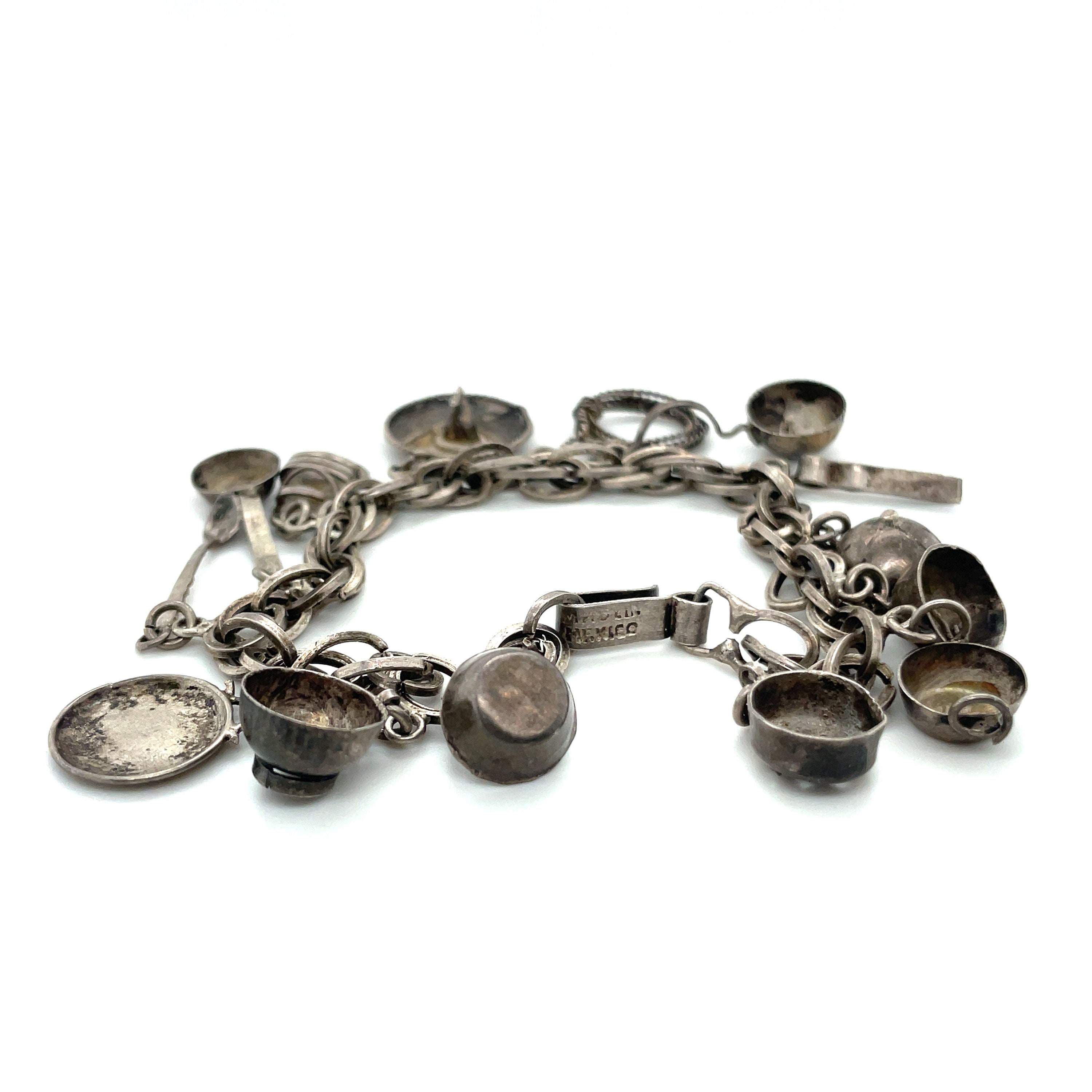Vintage Mexican Sterling Silver Bracelet w. 15x Kitchen Motifs Charms (PiC)