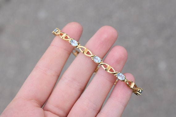 Sterling Silver Oval Gemstone and Diamond Link Design Bracelets Sterling Silver Oval Gemstone and Diamond Link Design Bracelets