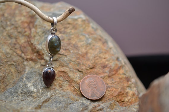 Sterling Silver Drop Pendant with Labradorite and… - image 4
