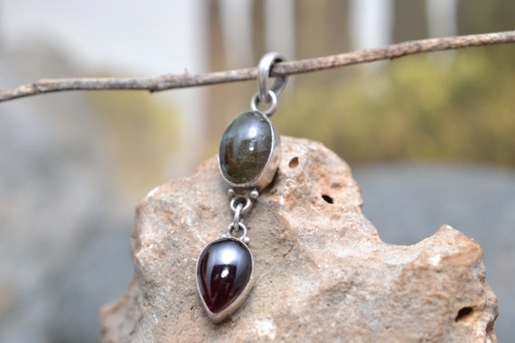 Sterling Silver Drop Pendant with Labradorite and… - image 1