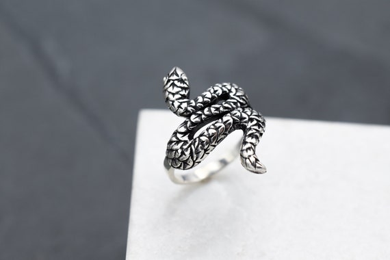 Sterling Silver Coiled Snake Ring, Sterling Silver Serpent Ring, Delicate Snake Ring, Sterling Snake Jewelry, Sterling Snake Ring