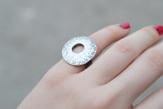 Sterling Silver Modern Hammered Disk Ring, Sterling Silver Circle Ring, Handmade Sterling Ring, Hammered Statement Ring, Modern Band View 2
