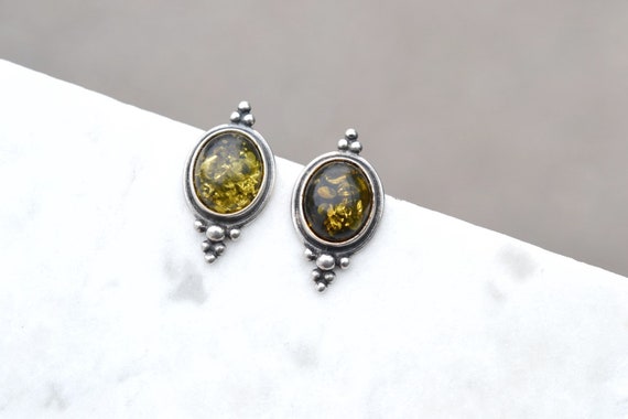Sterling Silver Oval Amber Earrings, Amber Jewelry, Sterling Silver Amber earrings, Simple Amber Earrings, Sterling Silver Oval Earrings