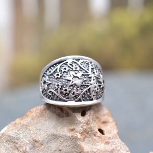 Large Sterling Silver Filigree Dome Saddle Ring with Flower Accents