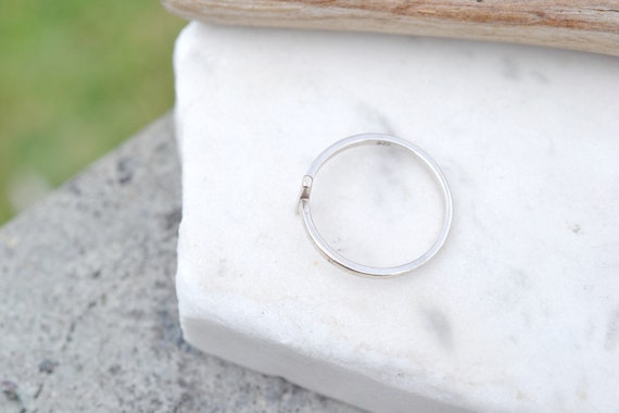 Thin Sterling Cross Wrap Ring, Sideways Cross Rin… - image 2