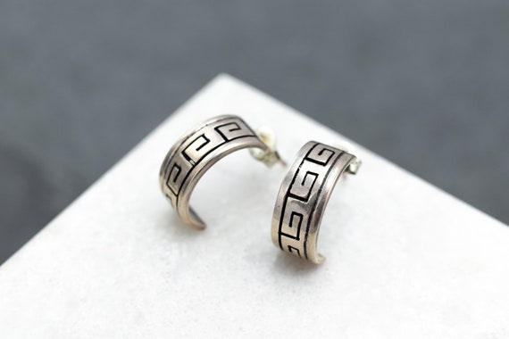 S outlet skeets jewelry