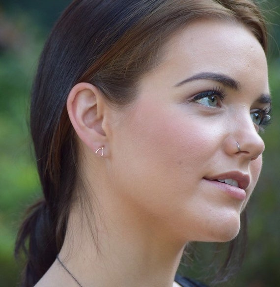 1x Piece of Sterling Silver Dainty Wishbone Post Stud Earring