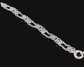 Pulsera de plata de ley con nudo celta / Pulsera irlandesa única / Diseñada y fabricada en Irlanda / Libre de aranceles estadounidenses