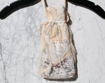 Silk Embroidery Lace Closet Sachet 1/1