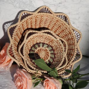 beautiful basket set to gift