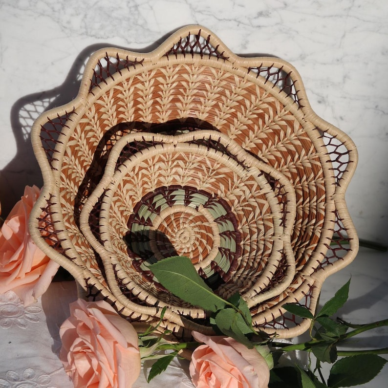 beautiful basket set to gift
