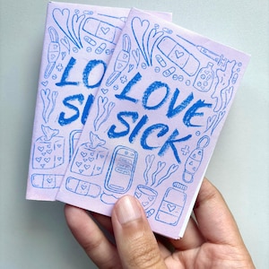 Love Sick Mini Zine - Romance Comic Book | Presente para amante, namorada, parceiro lésbico, parceiro lésbico | Longa distância, COVID19 cauteloso, pandemia